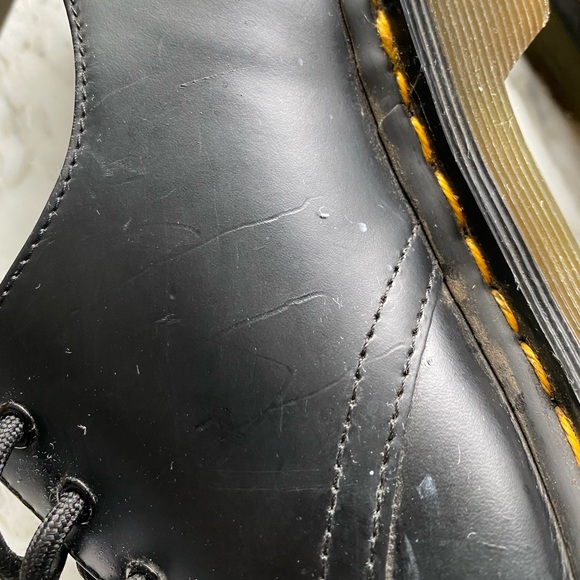 DR. MARTENS 1461 SMOOTH LEATHER OXFORD SHOES IN BLACK - Picture 6 of 9